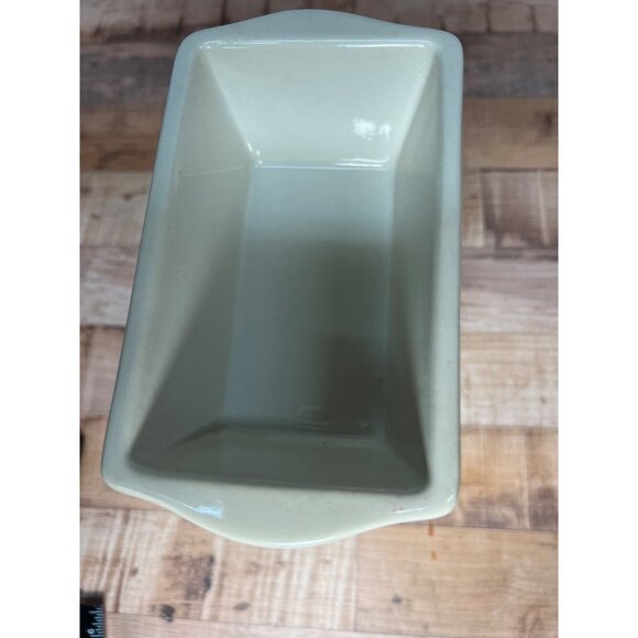 Nantucket Mini Holiday Ceramic Loaf Pan With Ice Skate Design - Picture 3 of 4